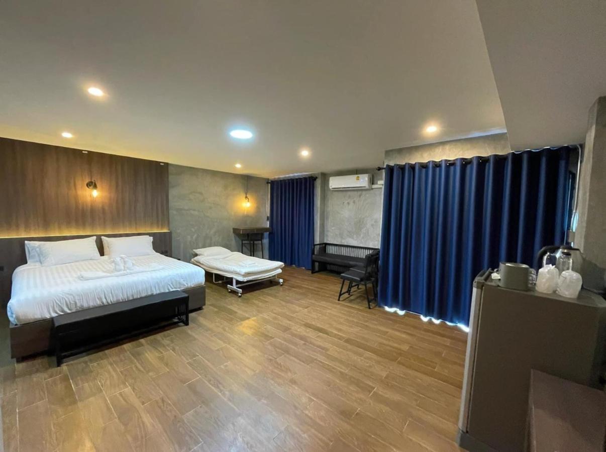 Rabbit Hotel Phimai מראה חיצוני תמונה