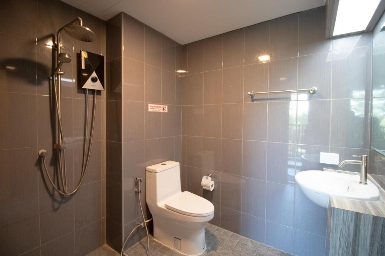 Rabbit Hotel Phimai מראה חיצוני תמונה
