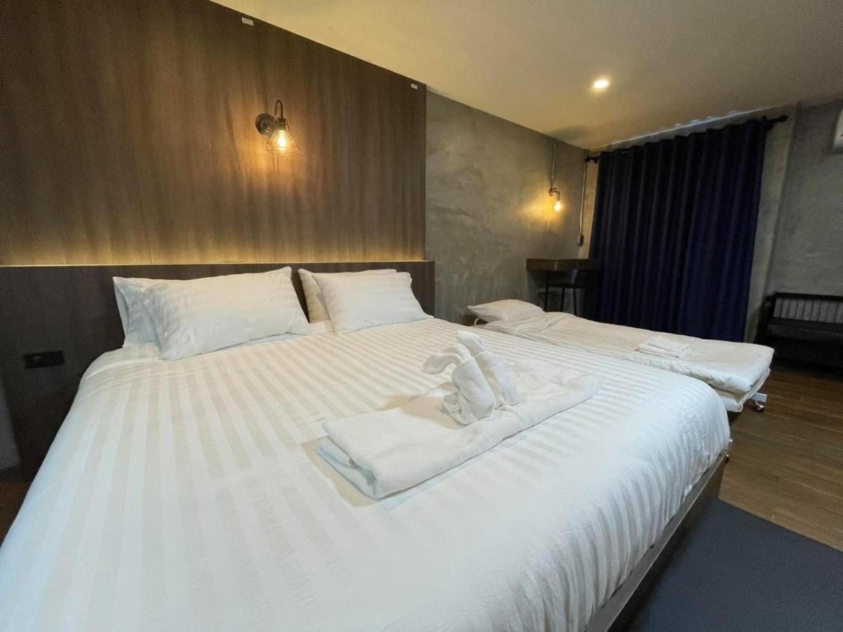 Rabbit Hotel Phimai מראה חיצוני תמונה