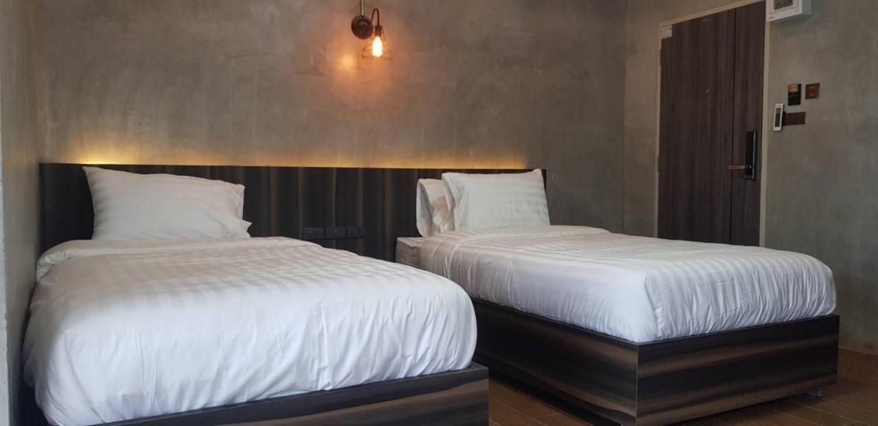 Rabbit Hotel Phimai מראה חיצוני תמונה