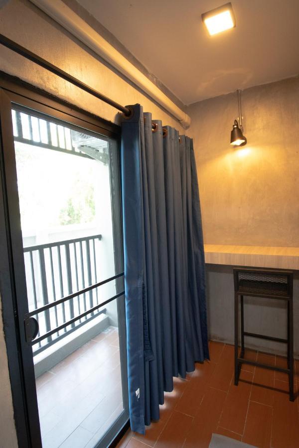 Rabbit Hotel Phimai מראה חיצוני תמונה