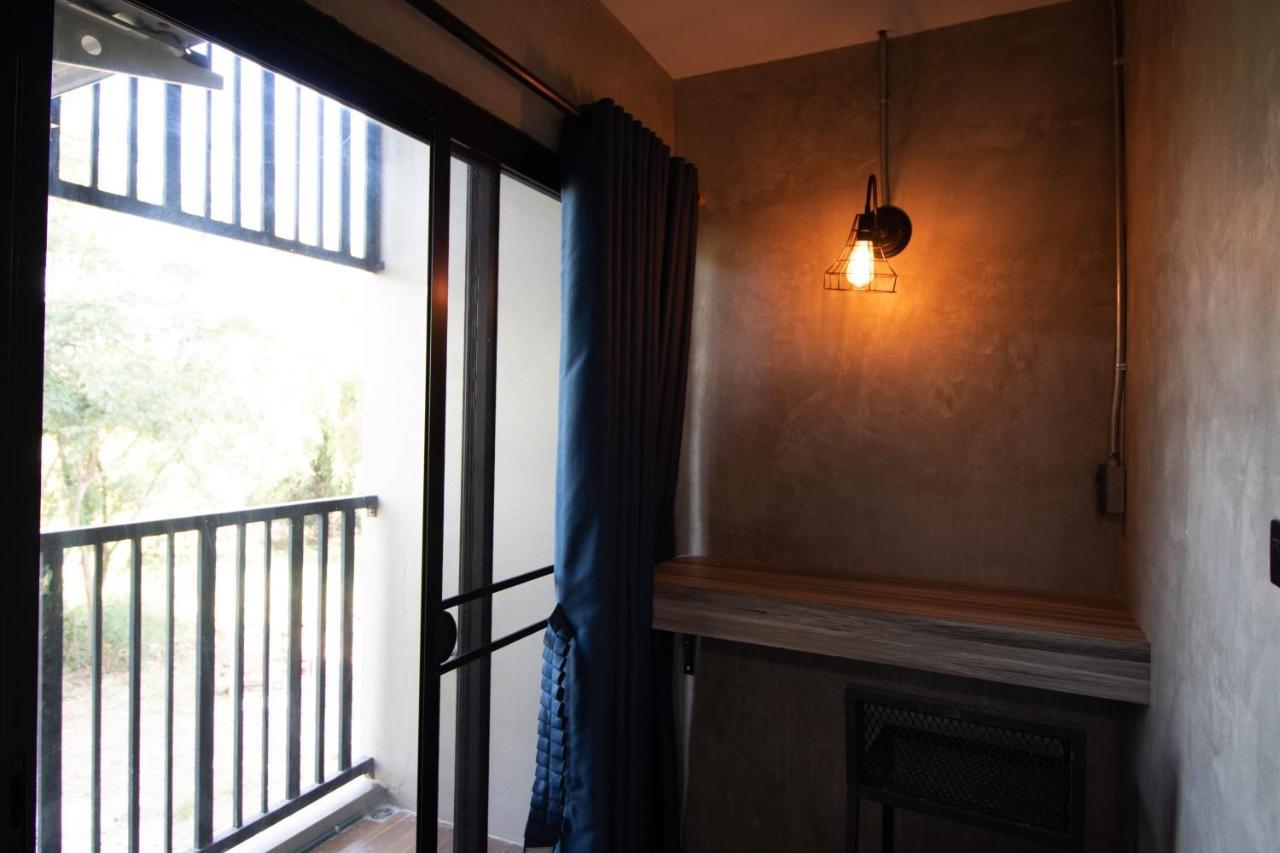 Rabbit Hotel Phimai מראה חיצוני תמונה
