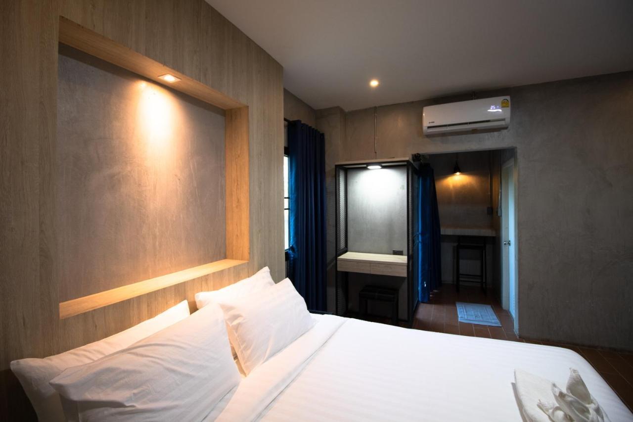 Rabbit Hotel Phimai מראה חיצוני תמונה