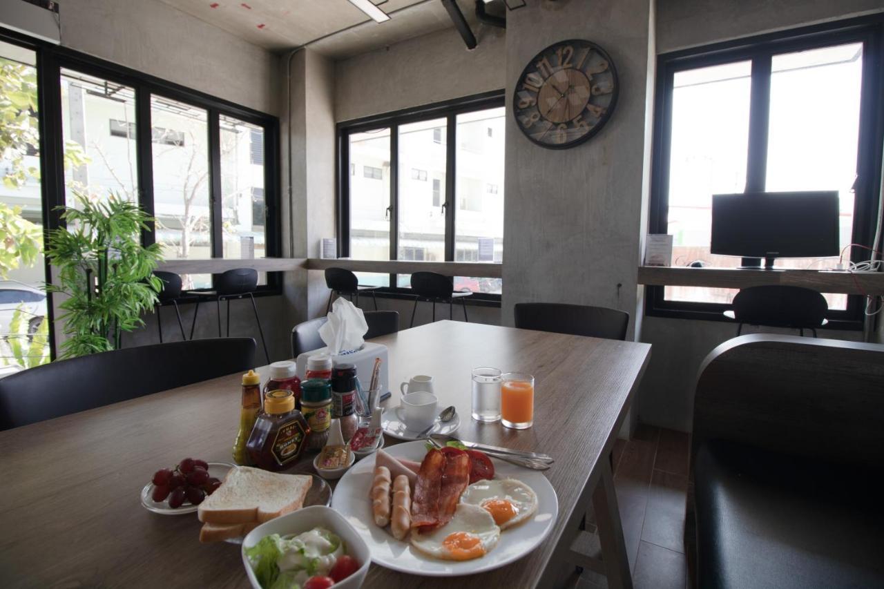 Rabbit Hotel Phimai מראה חיצוני תמונה